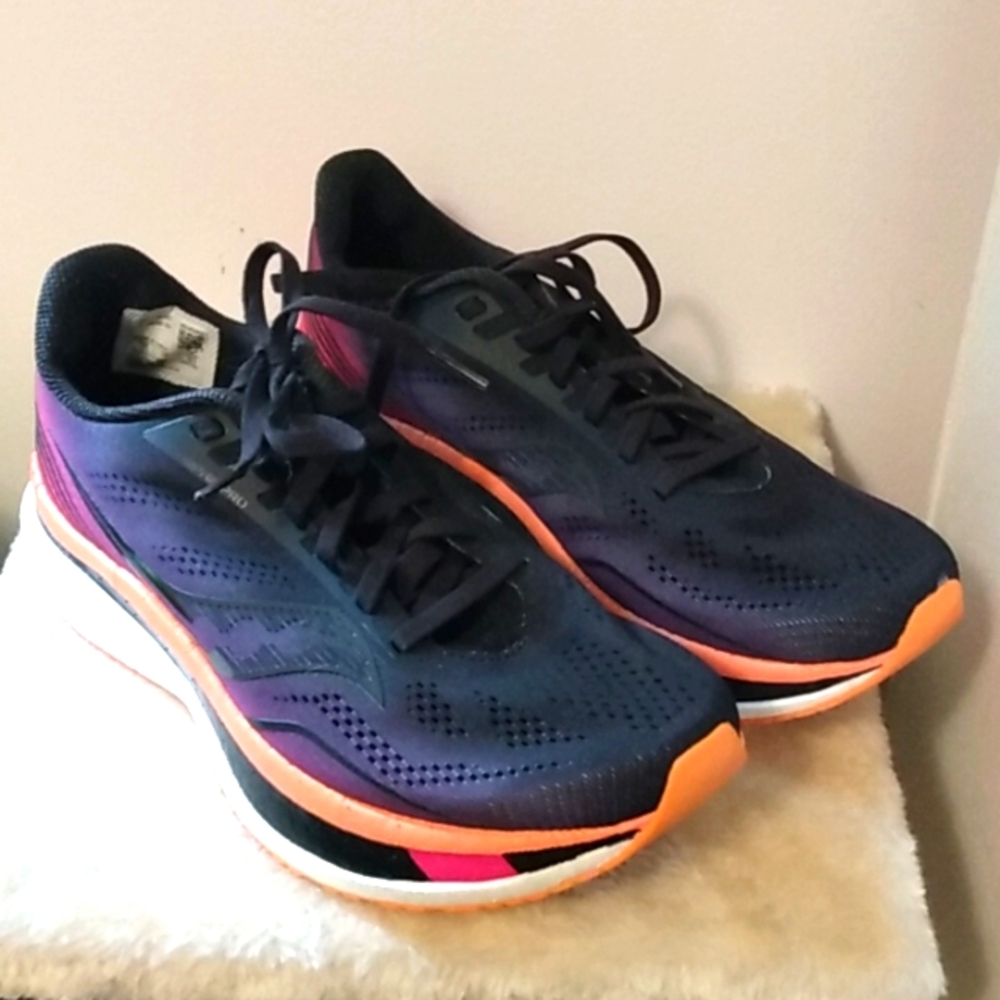 Saucony Endorphin Pro Sunset Size 9 Women's Running Shoes